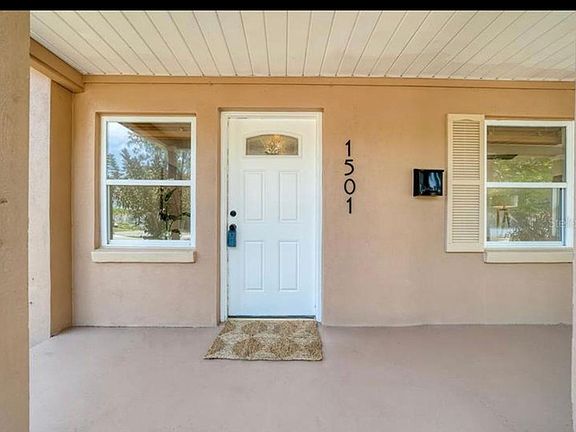 4th image of 1501 Park Lake St