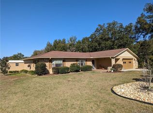 8272 N Golfview Dr, Citrus Springs, FL 34434