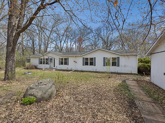 3rd image of 8160 Oday Ave NE