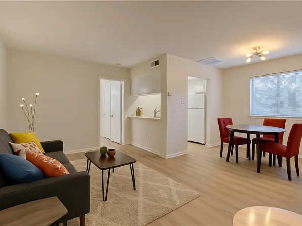 9079 Jollyville Rd APT 206, Austin, TX 78759