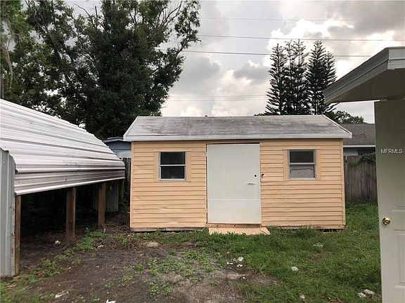 5th image of 7218 N Lois Ave