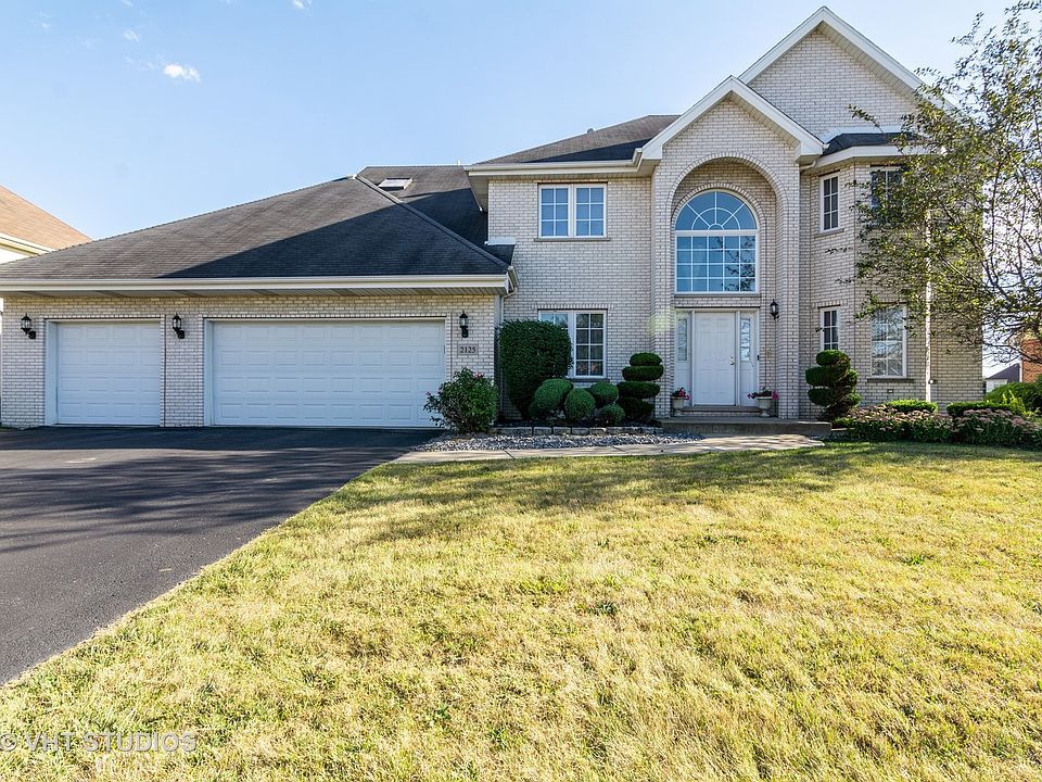 1st image of 2125 Bluestem Pkwy