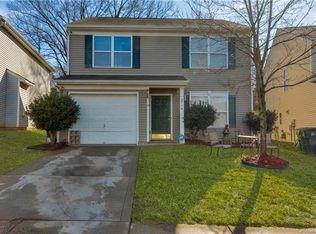 2734 Cochrane Dr, Charlotte, NC 28269