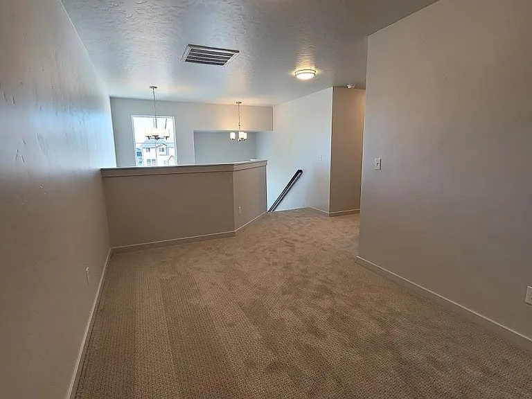 220 N Caracaras Way — Photo 13