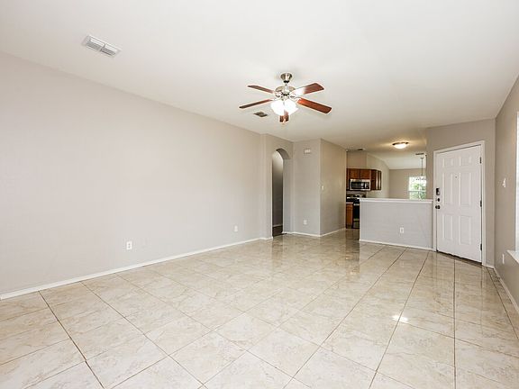 3rd image of 4736 Cedar Springs Dr