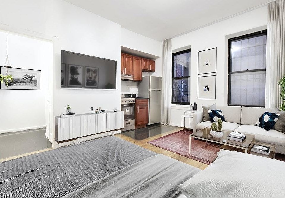 1st image of 341 W 45th St APT 600