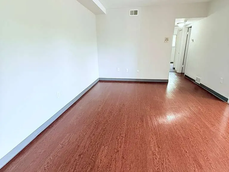 462 South Ave — Photo 13