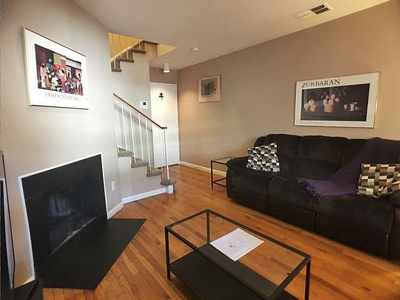 2nd image of 1201 Saint Paul St #308