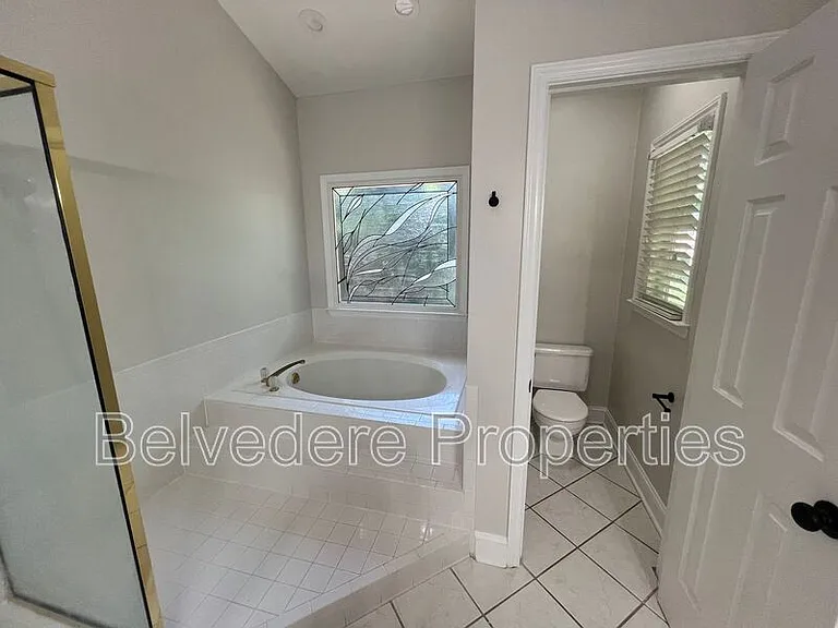 6409 Spyglass Dr — Photo 20