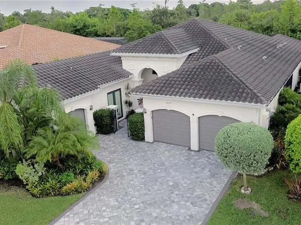 4617 Azalea DR, NAPLES, FL 34119