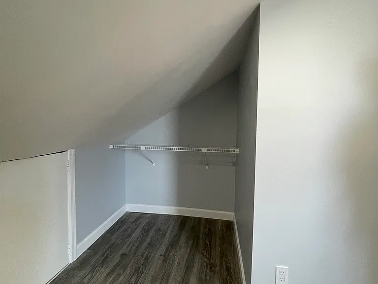 68 Jefferson Ave — Photo 10