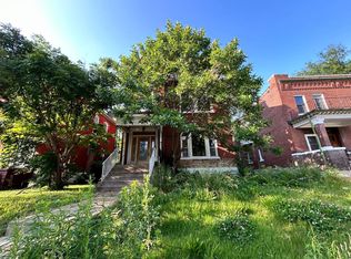 5231 Ridge Ave, Saint Louis, MO 63113