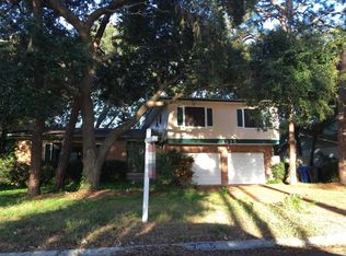 2555 Madrid Way S, Saint Petersburg, FL 33712