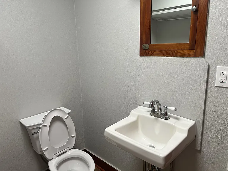 2115 Nash Creek Rd — Photo 17