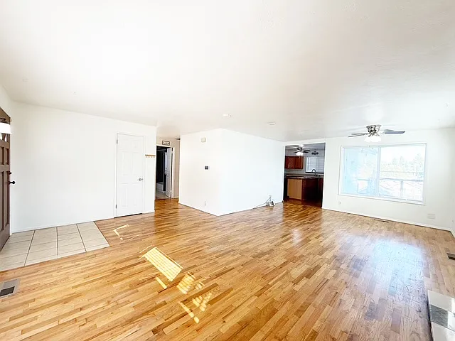 120 North Cambrian Avenue - 1 — Photo 2