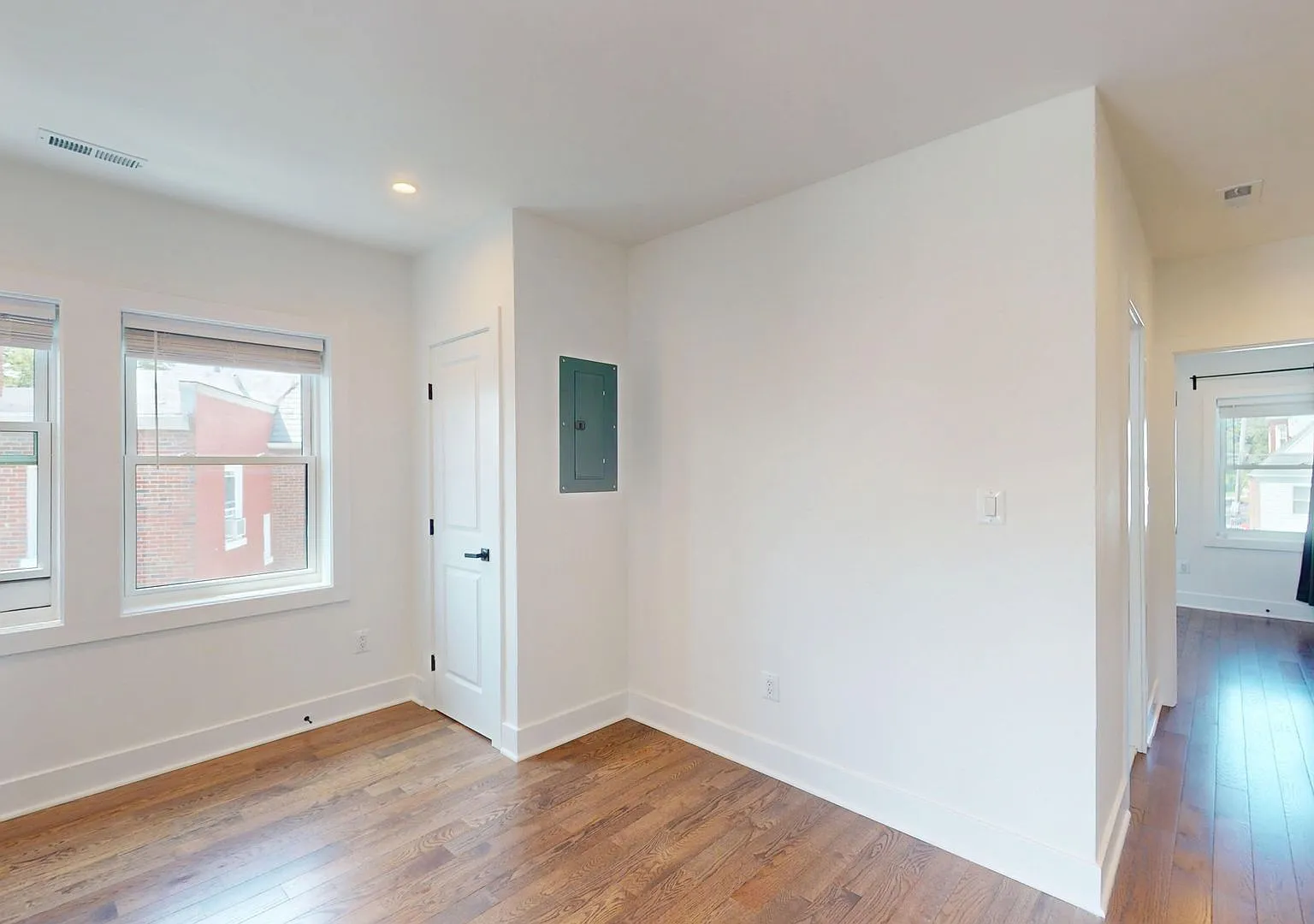 134 Madison Street NW — Photo 3