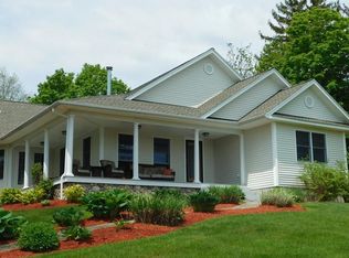 639 Pearse Rd, Swansea, MA 02777