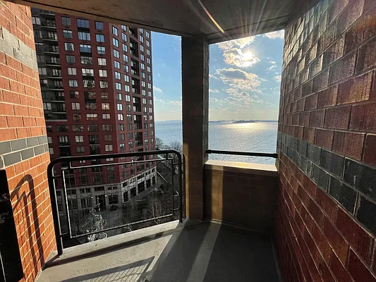 Rented by BATTERY PARK CITY RESIDENTIAL LLC | media 16