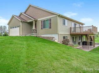 13818 W Point Dr, Gowen, MI