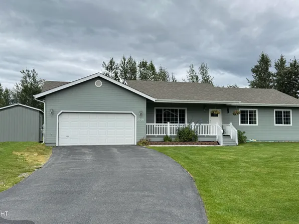 2708 N Azurite Cir, Wasilla, AK 99654