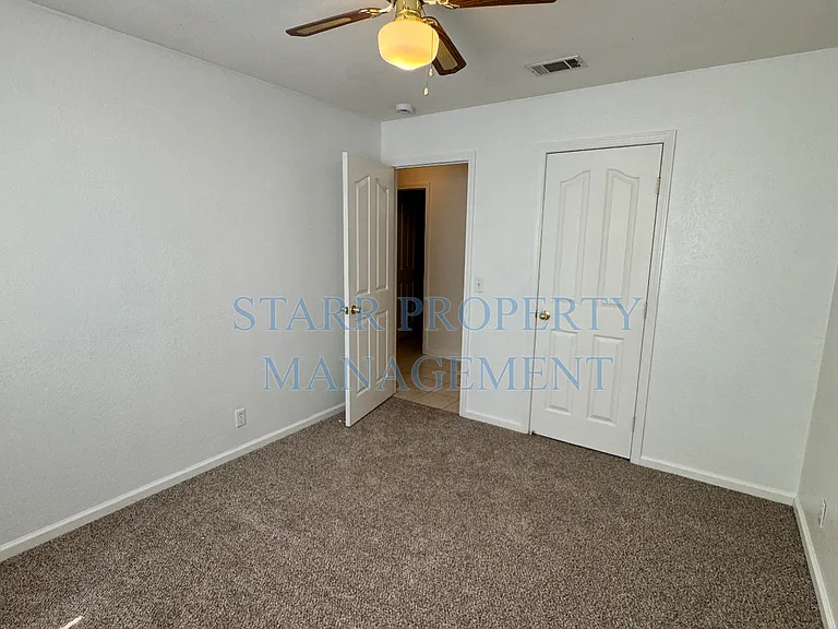 10086 River Falls Cir — Photo 16