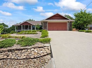 5 Kirkcaldy Dr, Bella Vista, AR 72715