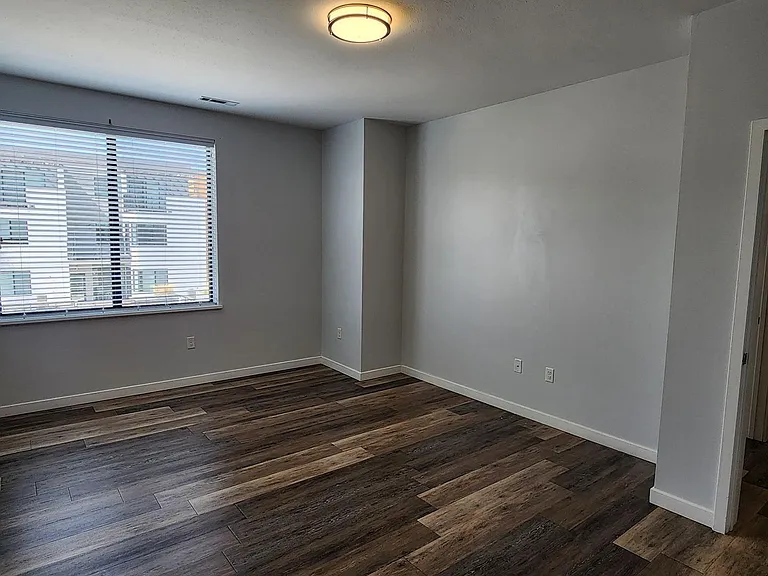 River Rock Apartments — Photo 131