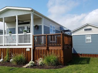 105 Rens Rd #65, Poquoson, VA 23662