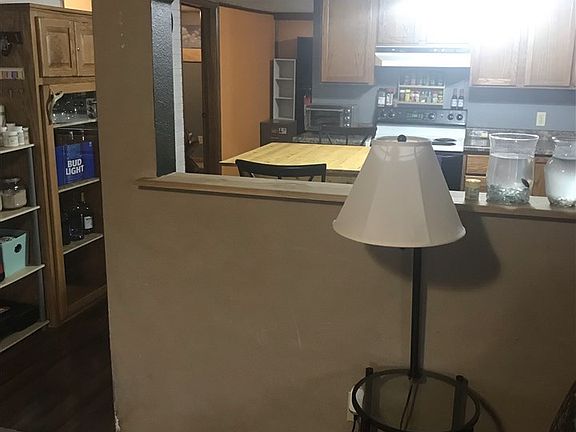 3rd image of 108 West St