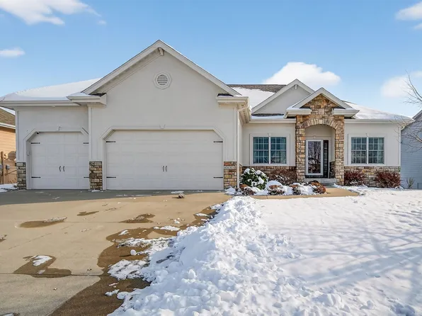 4111 140th St, Urbandale, IA 50323