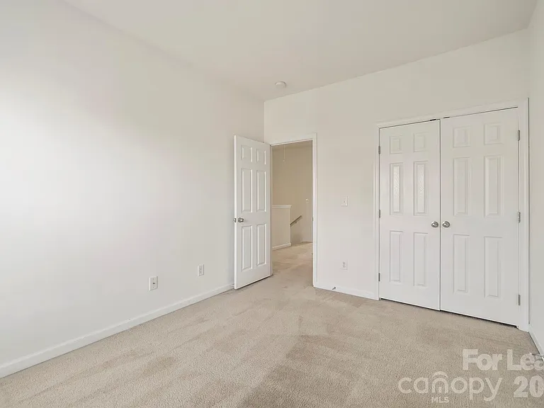 413 Armour St — Photo 21