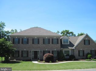1140 Sarazen Way, York, PA 17404