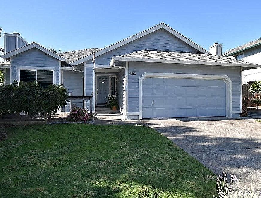 1st image of 88611 Lebec Ln