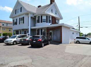 34 Chestnut St APT 2, Wakefield, MA 01880