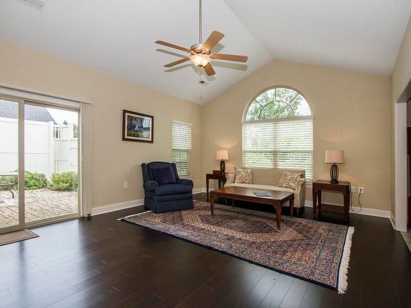 5th image of 760 Pryse Farm Blvd