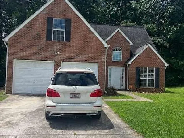 5697 Hidden Brook Cir, Atlanta, GA 30349