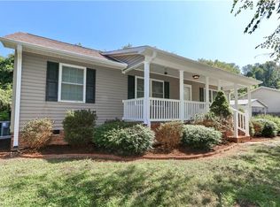 125 Delbert Dr, Jonesville, NC 28642