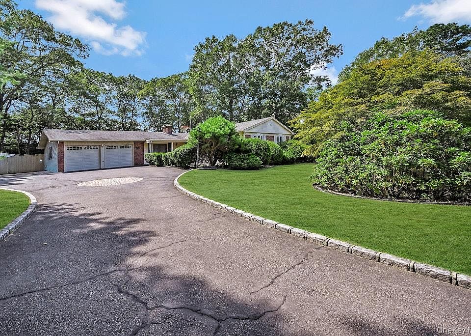 1st image of 61 Seward Drive