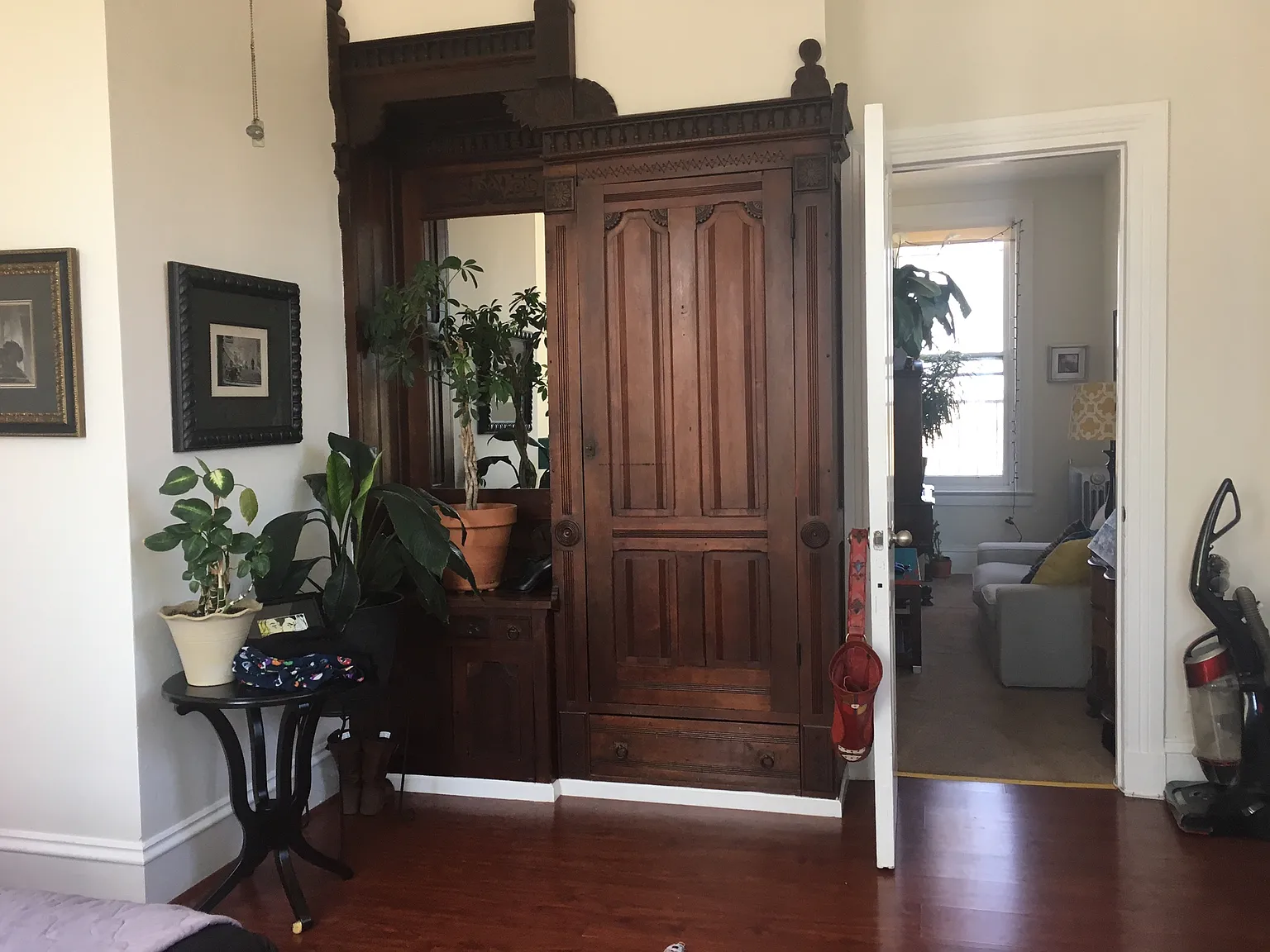 1 bed, 650 sqft, $1,675 — Photo 2