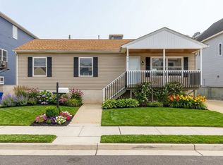513 W Burk Ave, Wildwood, NJ 08260