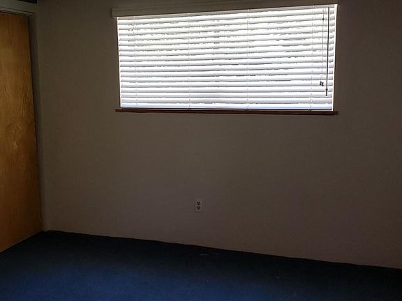 5th image of 28559 Wabash Dr