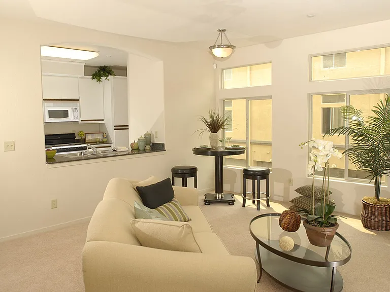 Sierra Lofts — Photo 15