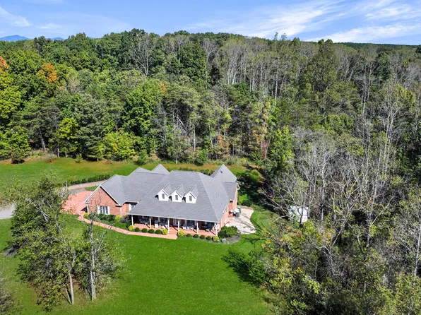 1511 Wagner Ln, Moneta, VA 24121