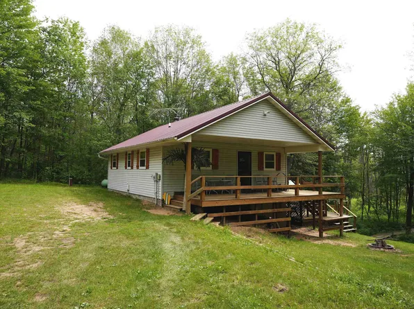 N11708 Lost Lake Trl, Athelstane, WI 54104