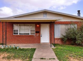9136 Matterhorn Dr, El Paso, TX 79924