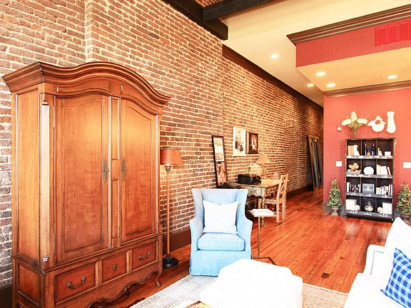 5th image of 122 S Gay St APT 403
