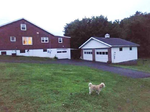2nd image of 1334 Shades Ln