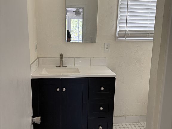 3rd image of 1135 S Santa Fe Ave #2