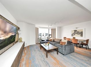1300 Lamar St #2512, Houston, TX 77010