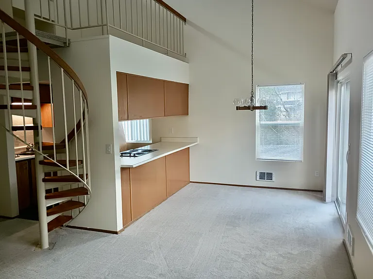 19853 25th Ave NE #317 — Photo 3